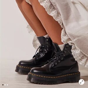 Doc Marteen Jadon Platform Boots